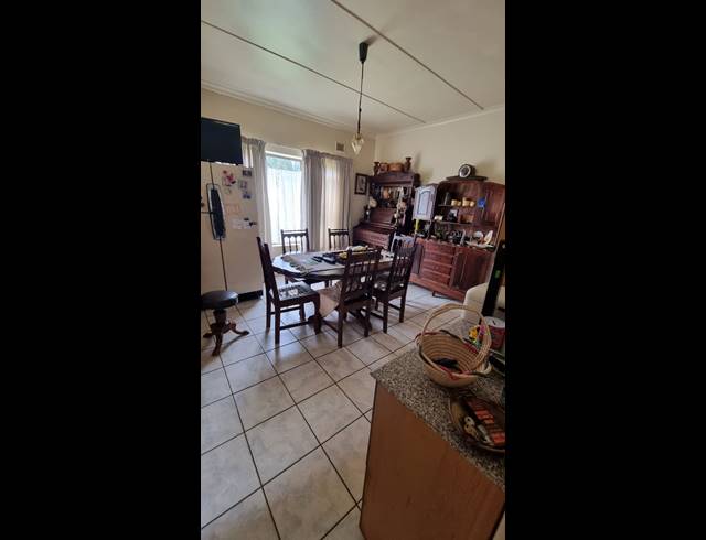 3 BEDROOM HOUSE FOR SALE IN MEER EN SEE